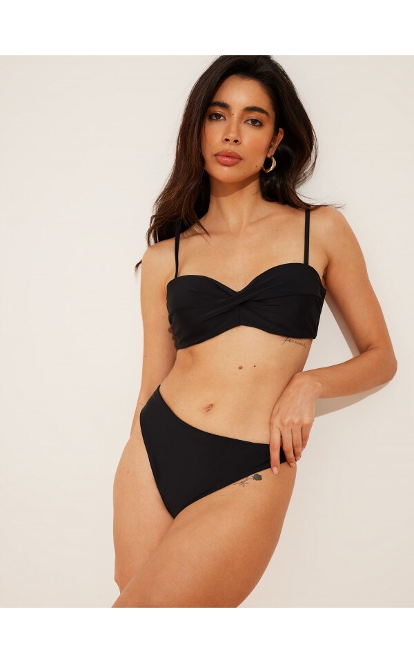 Top De Bikini Color Negro MOHITO 547AP 99X
