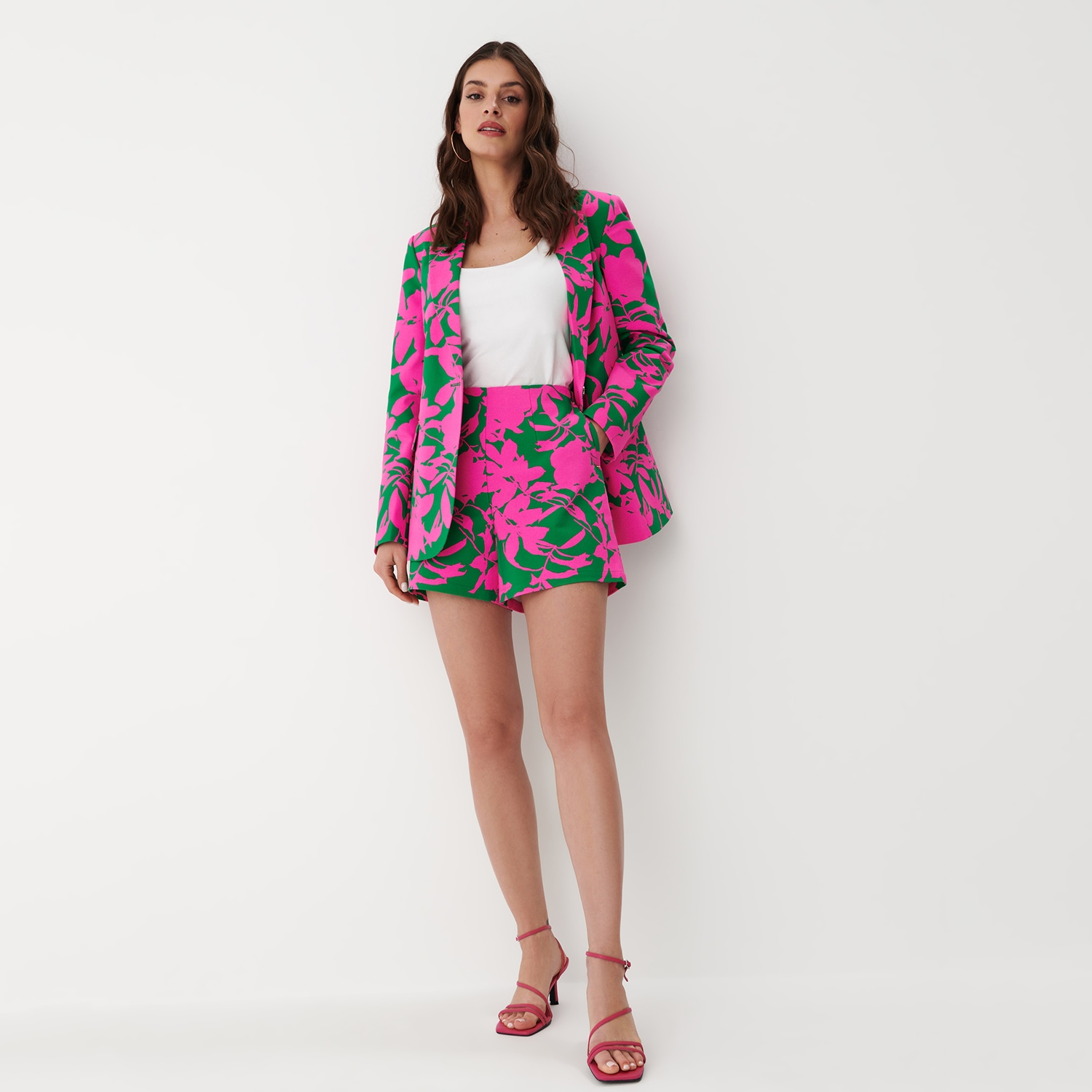 Mohito – Pantaloni scurți verzi, cu flori – Verde All > shorts 2023-10-04
