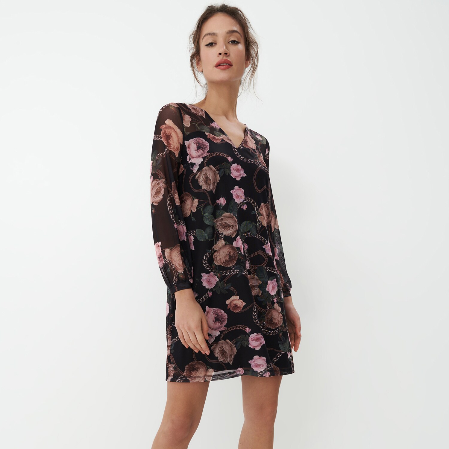 Levně Mohito - Šaty s květinovým vzorem - Černý
