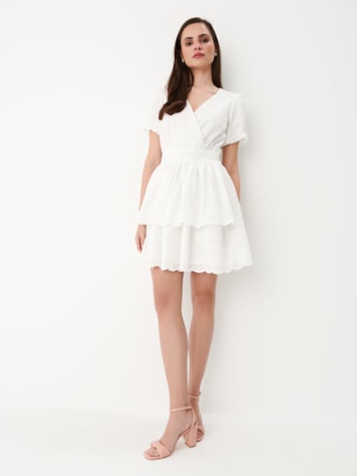 Biała sukienka mini z koronką, MOHITO, 6839U-00X