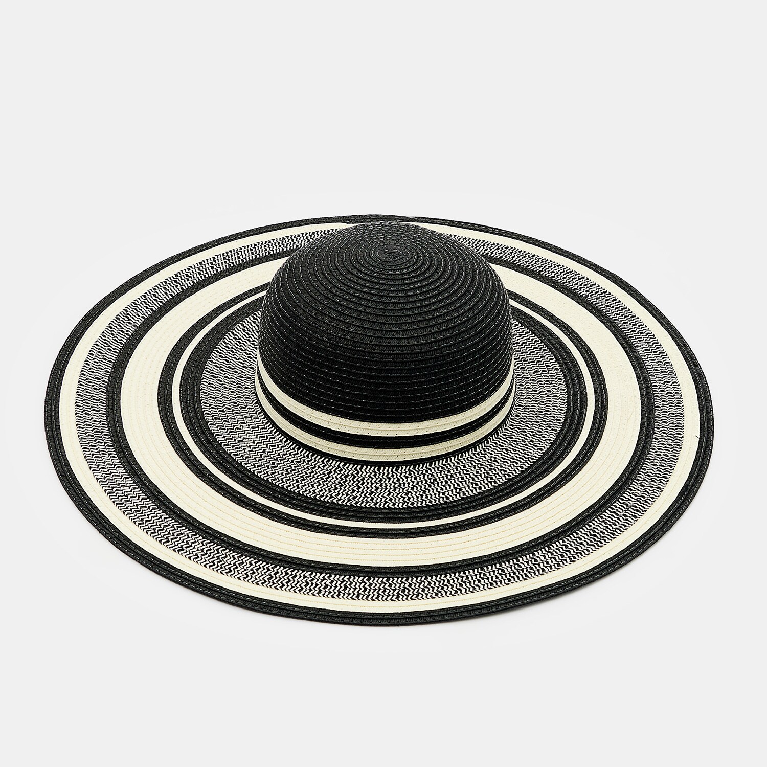 Mohito – Pălărie alb-negru – Multicolor Accessories > hats 2023-10-04
