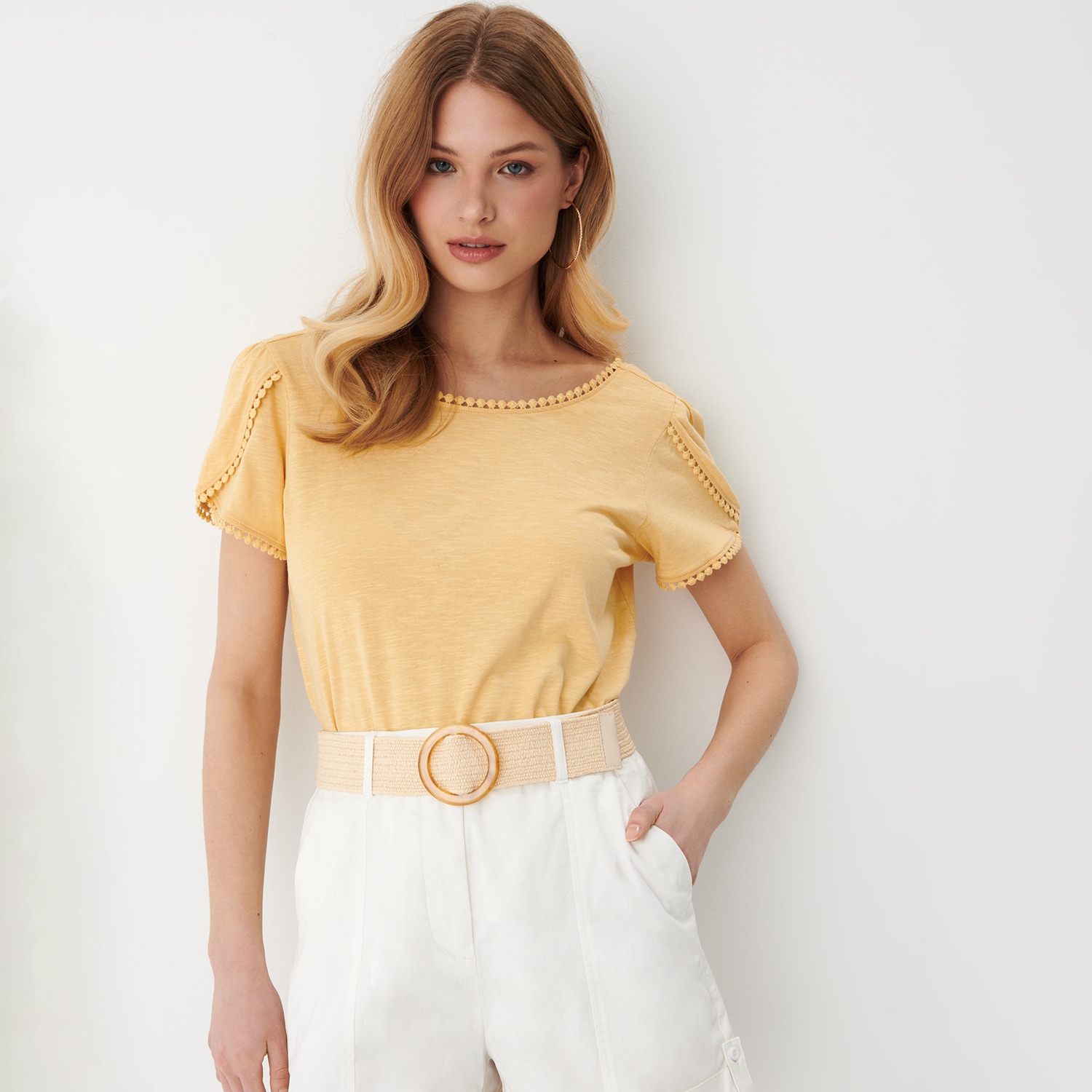 Mohito – Bluză galbenă cu modal – Galben All > blouses 2023-09-22