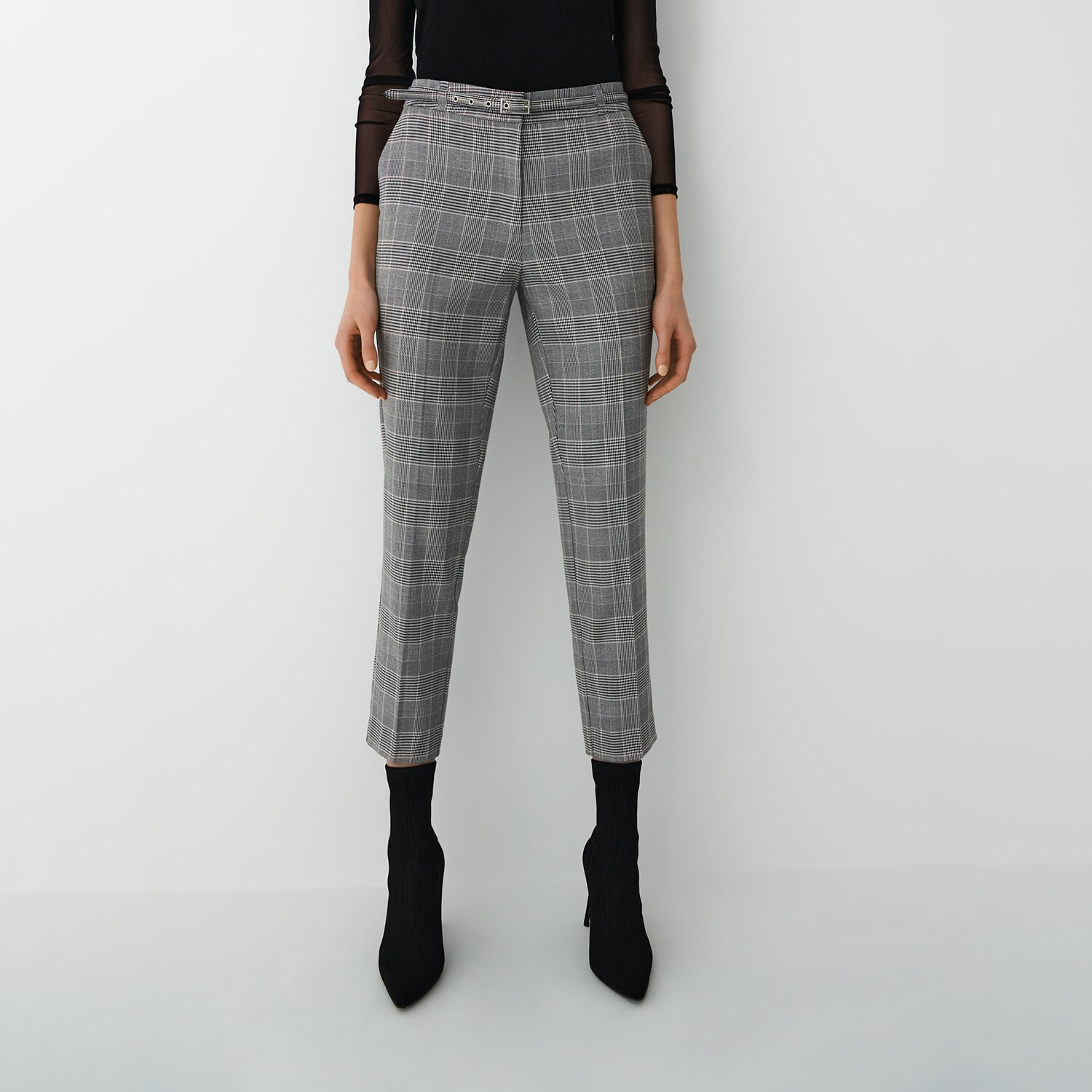Mohito - Pantaloni tigareta in carouri, cu curea - Multicolor image10