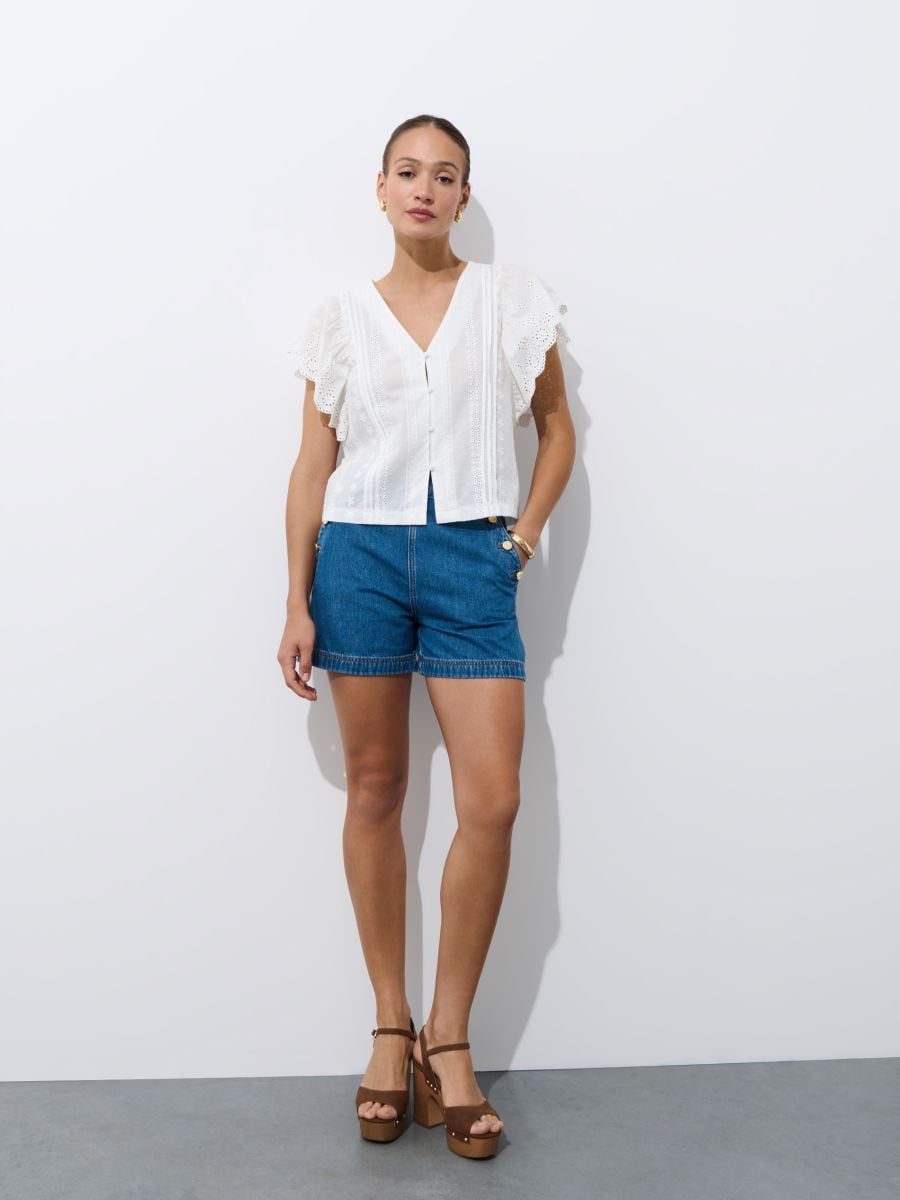 Cămașă albă cu volănașe Cămașă albă cu volănașe - Alb - MOHITO