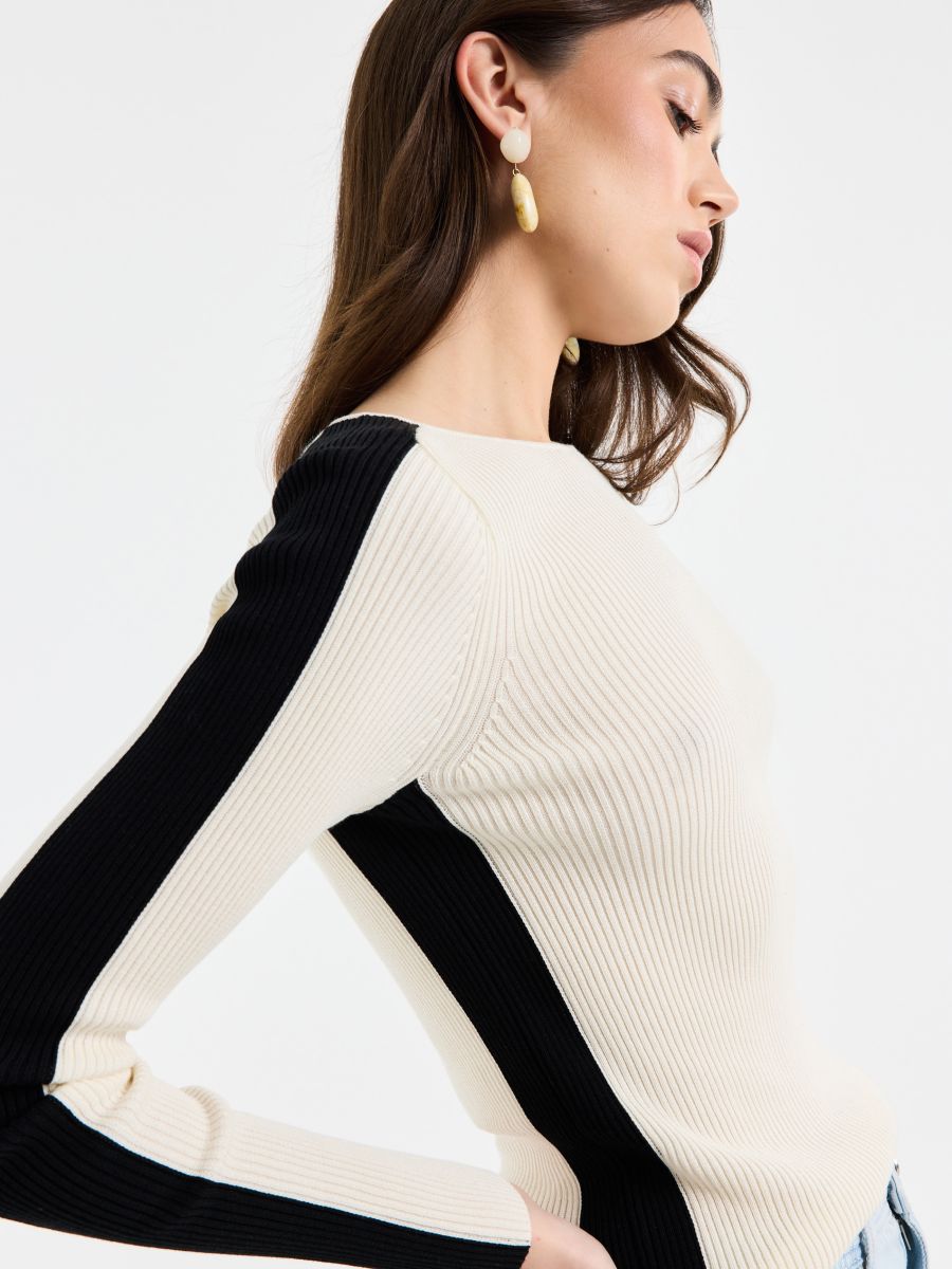 Prążkowany sweter Prążkowany sweter - kremowy - MOHITO