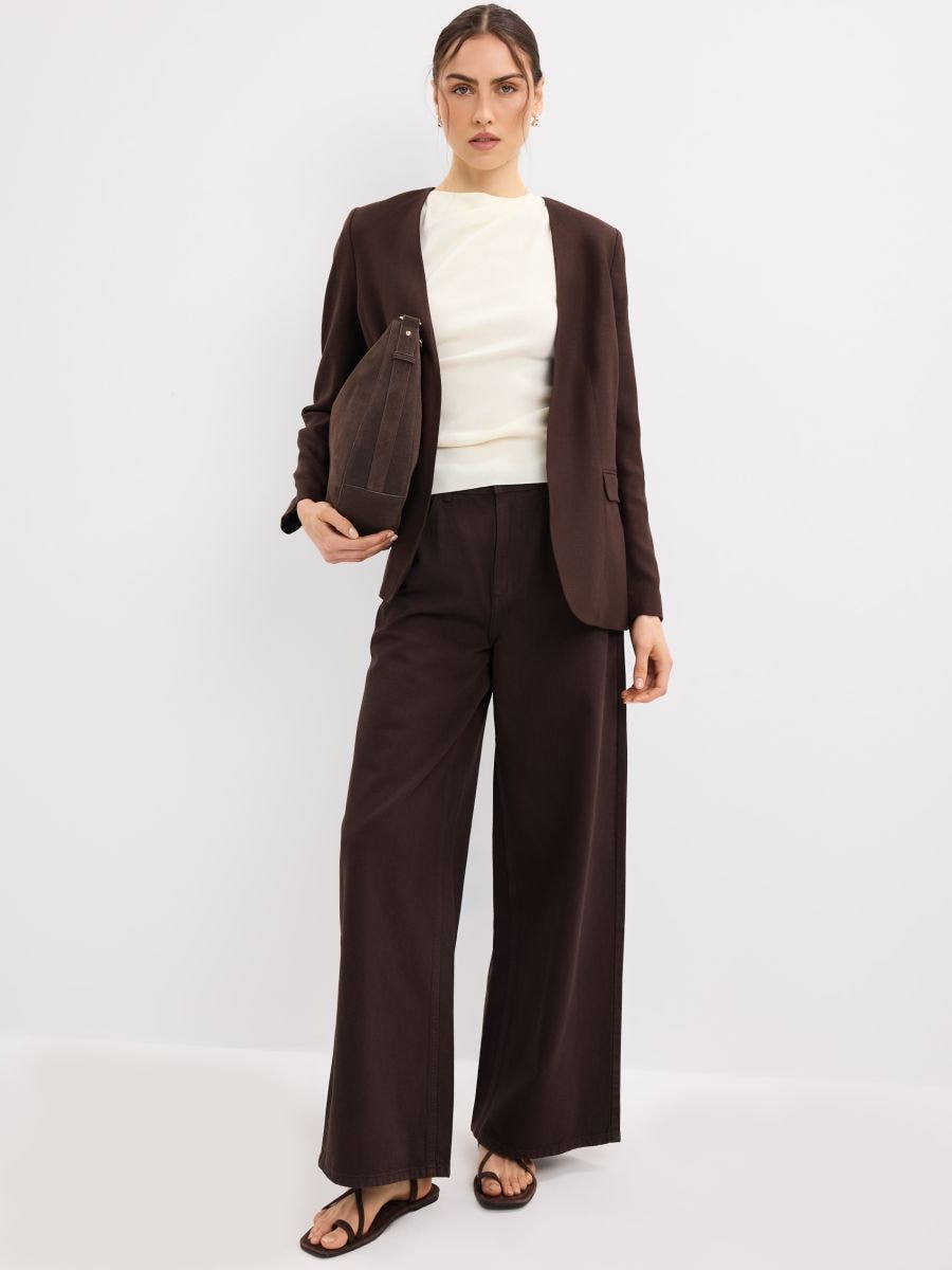 Top z marszczeniami - kremowy - MOHITO