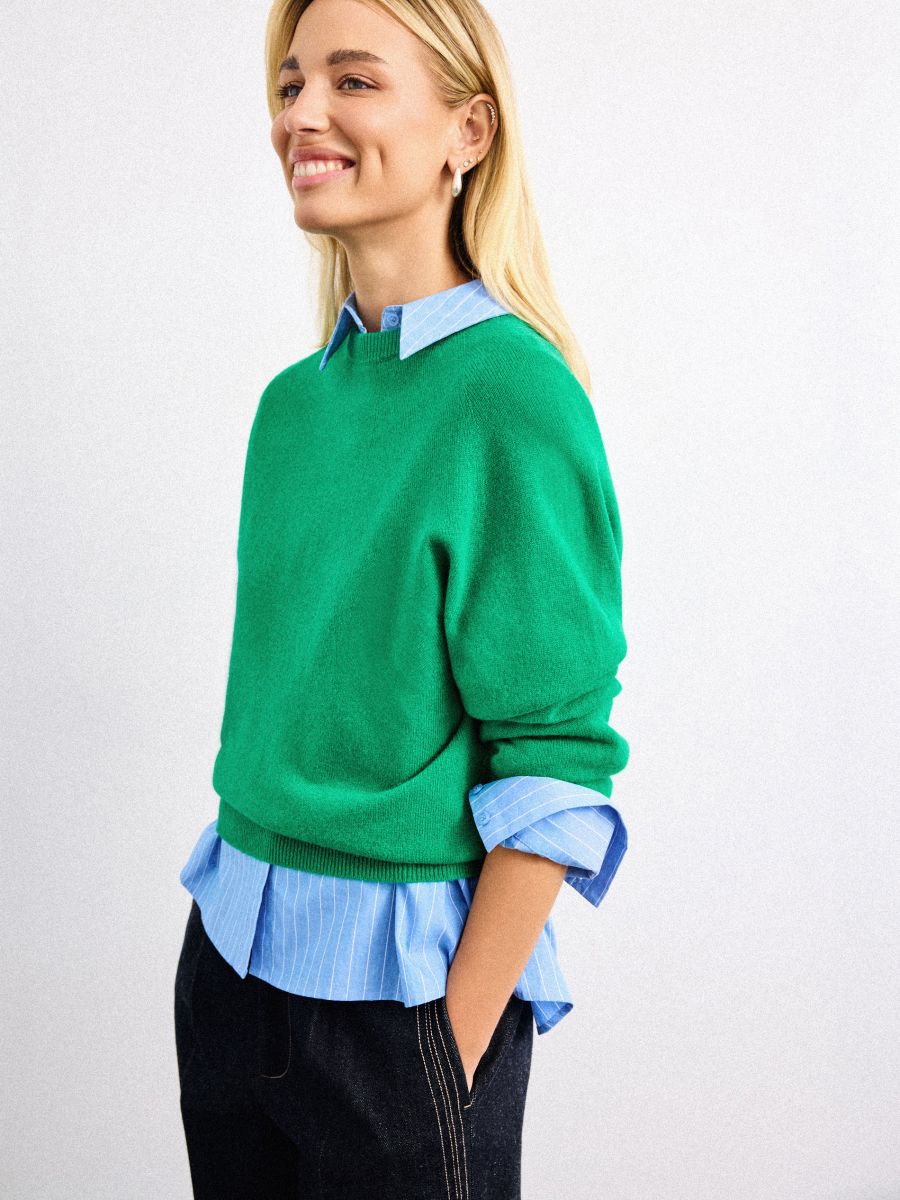 Wełniany zielony sweter - zielony - MOHITO