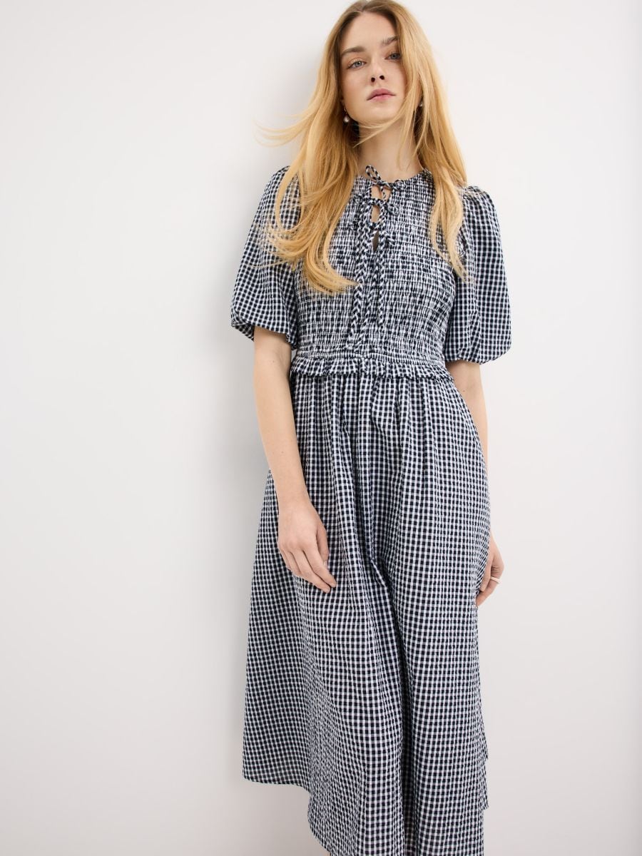 Bawełniana sukienka midi - granatowy - MOHITO