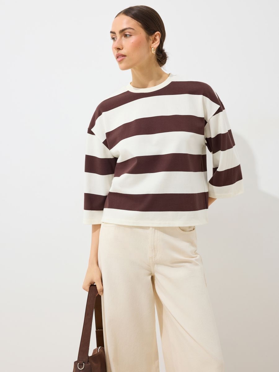 T-shirt oversize - ciemnobrązowy - MOHITO