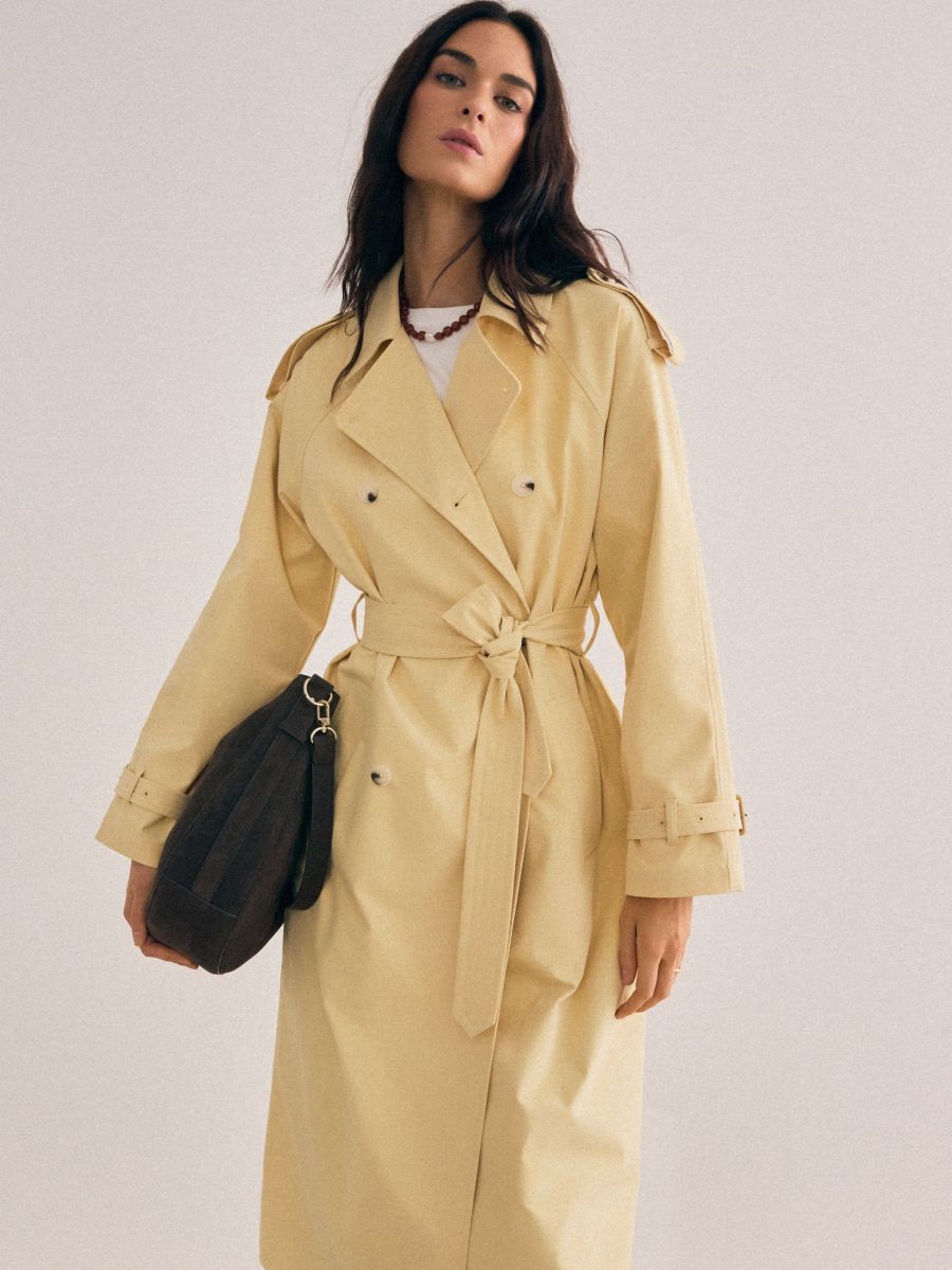 Dwurzędowy masełkowy trencz - żółty - MOHITO