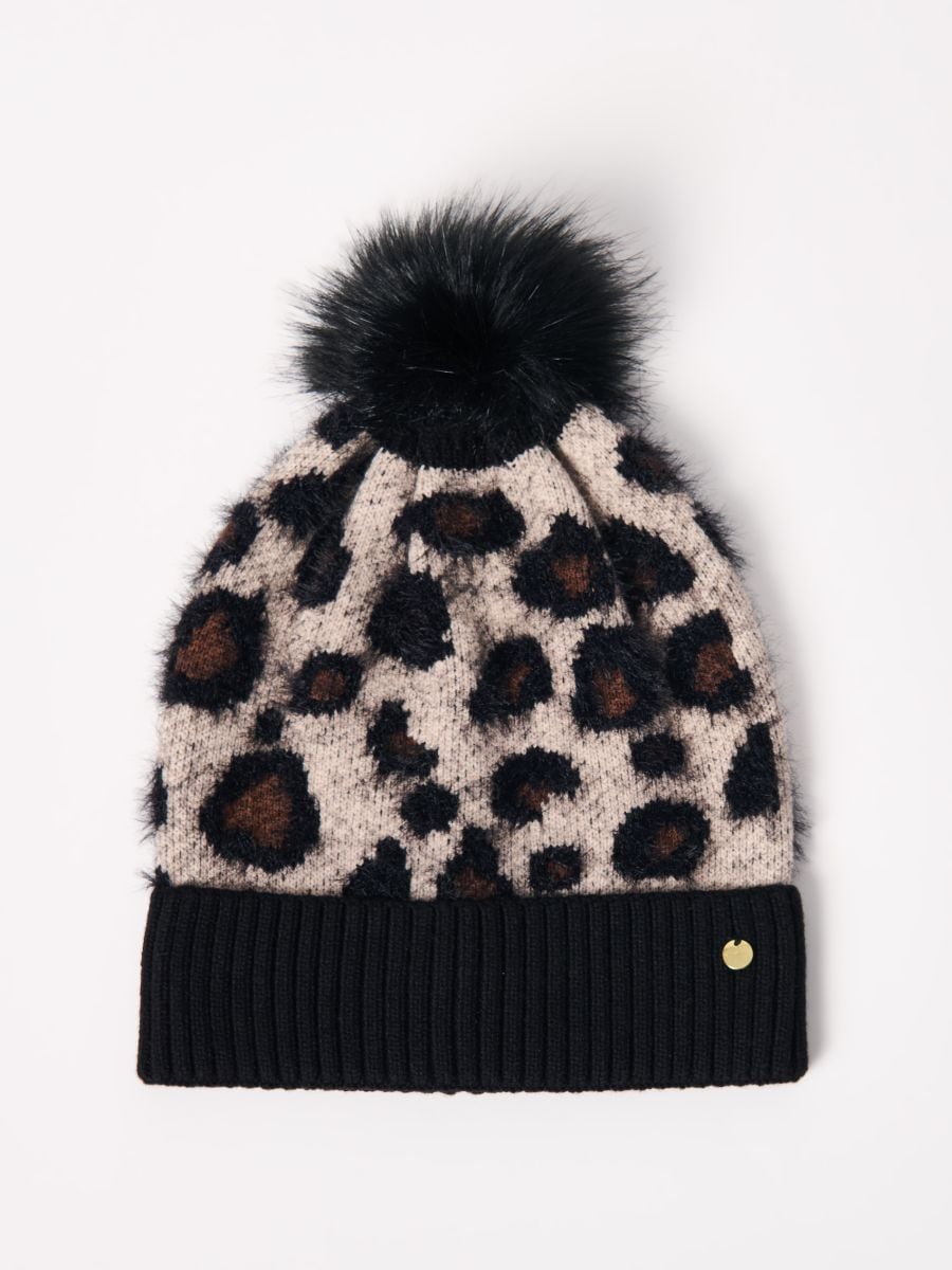 Zimowa czapka z pomponem - beżowy - MOHITO