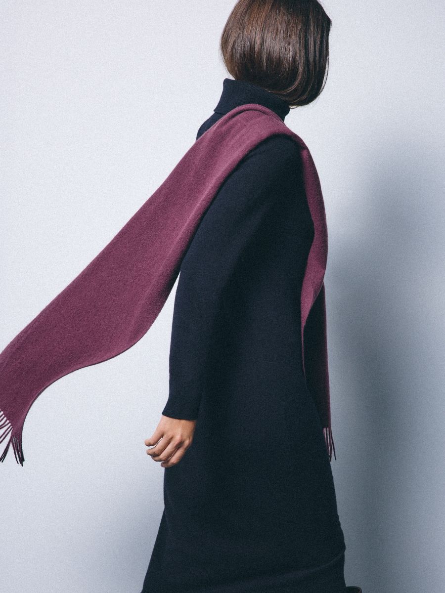 Wełniany szalik - kasztanowy - MOHITO