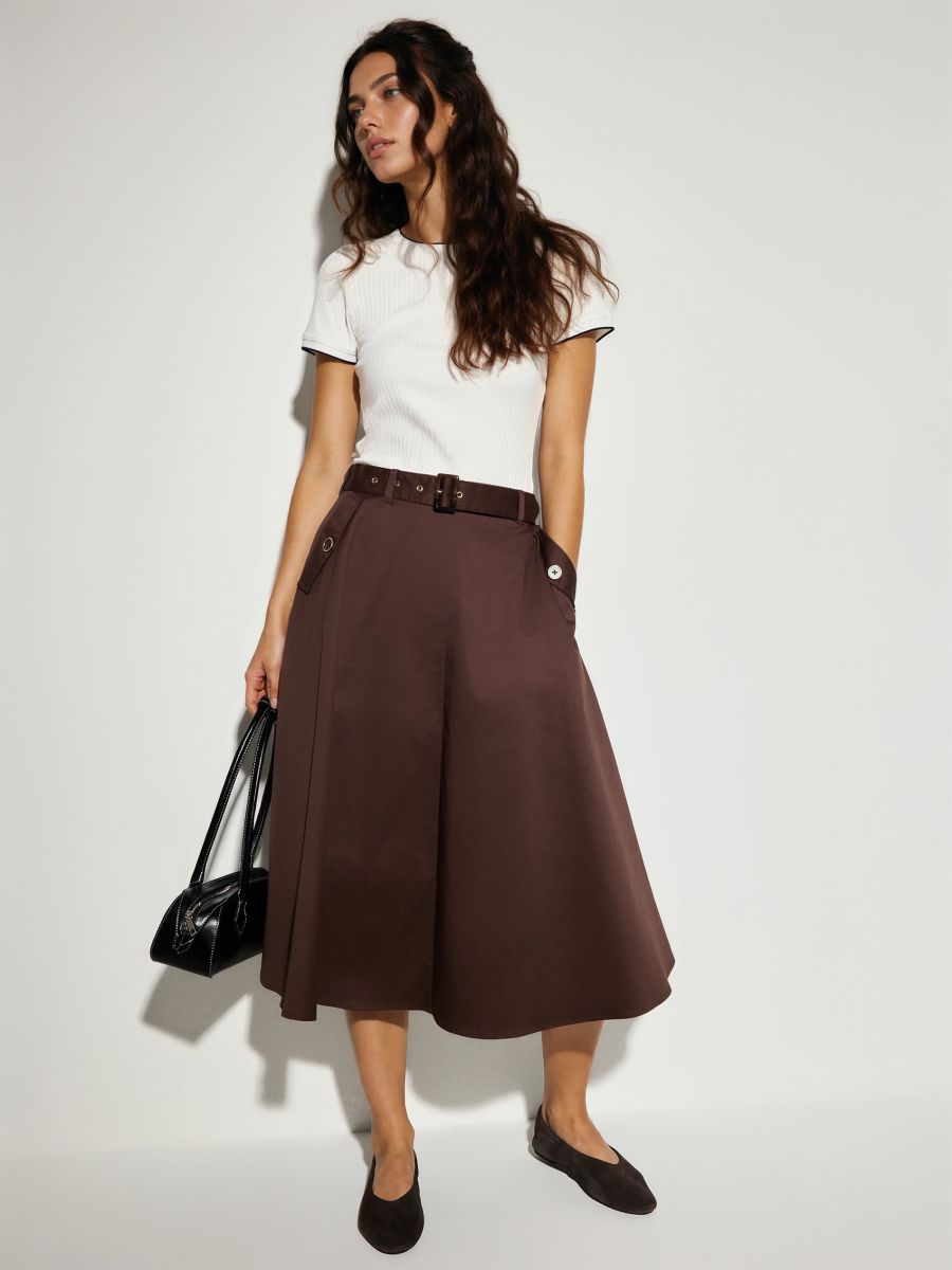 Brązowa spódnica midi z paskiem - ciemnobrązowy - MOHITO