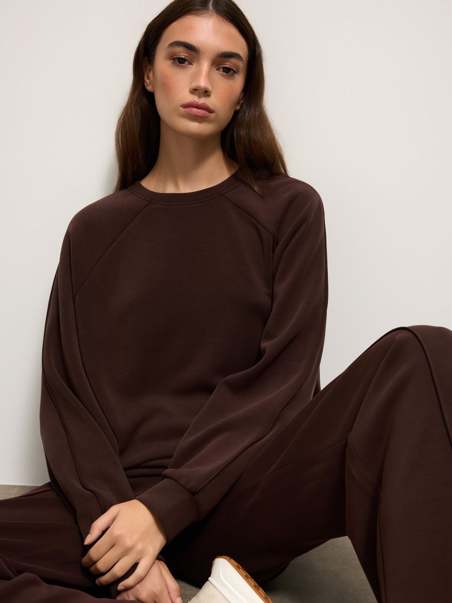 Brązowa bluza z modalem - brązowy - MOHITO