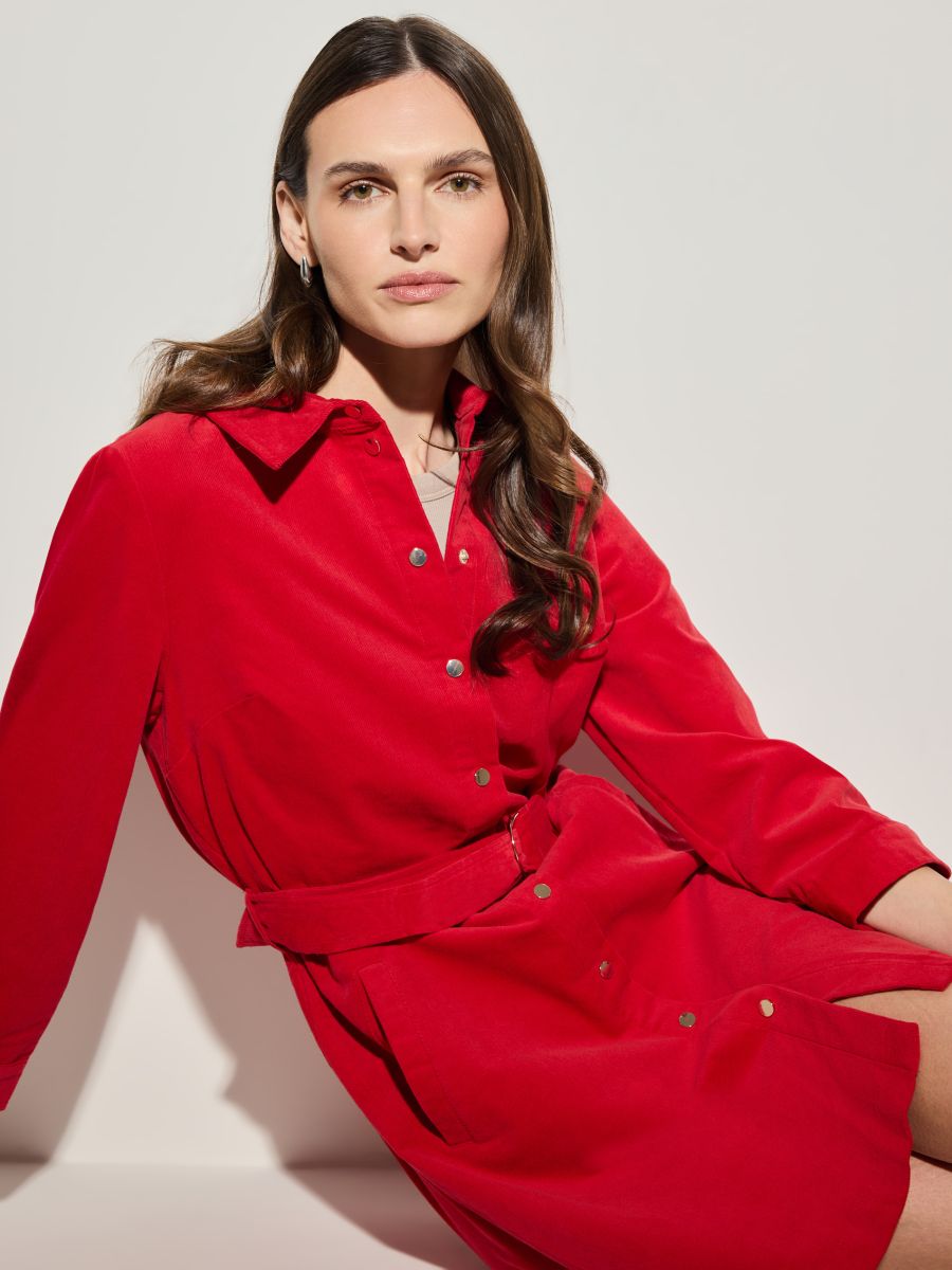 Sztruksowa sukienka mini Sztruksowa sukienka mini - czerwony - MOHITO