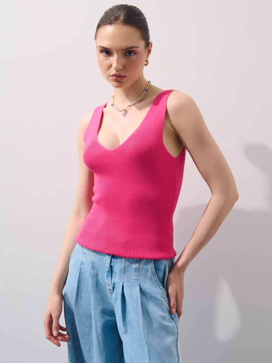 Prążkowany top Prążkowany top - różowy - MOHITO