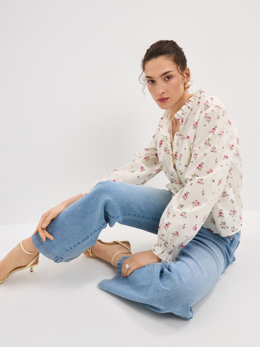 Jeansy flare - niebieski - MOHITO