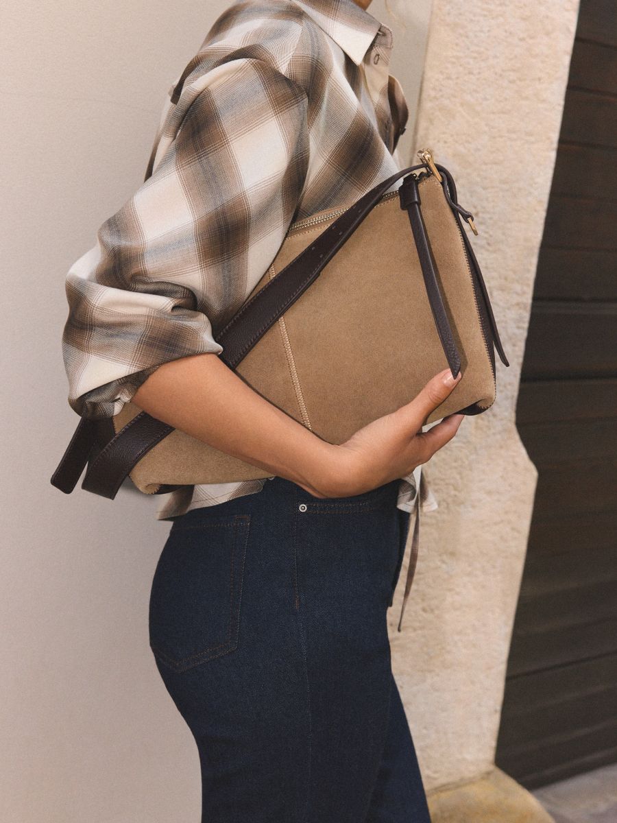 LADIES` HANDBAG