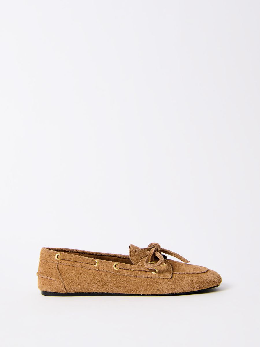 Шкіряні мокасини