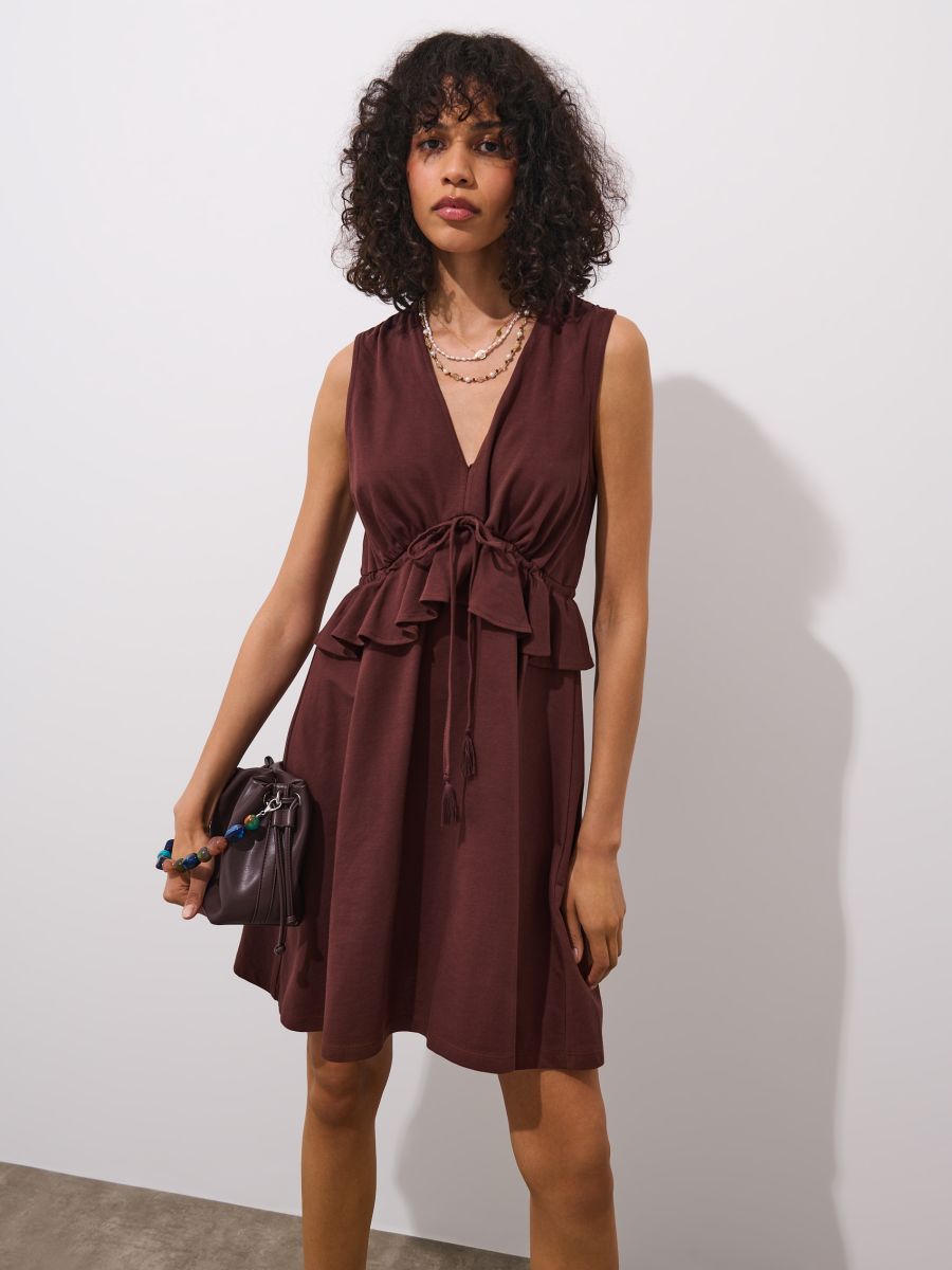 Mihiro Mini Vestido en Cupro Morado Profundo