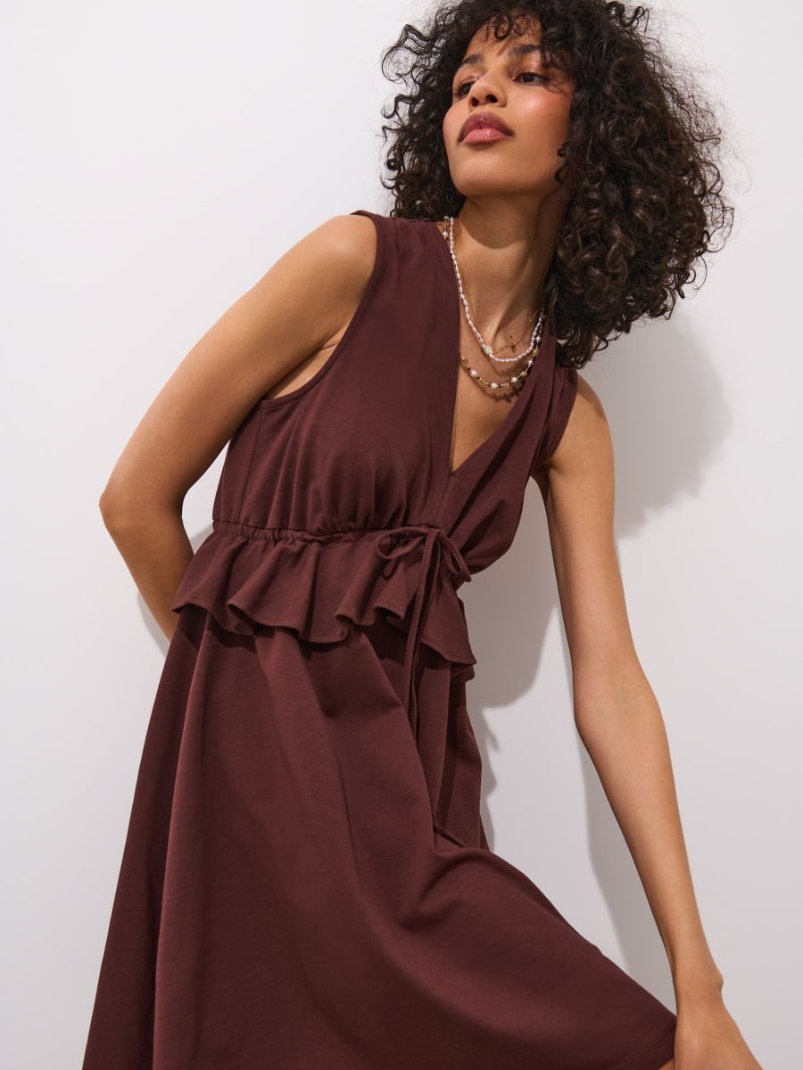 Bawełniana sukienka mini - ciemnobrązowy - MOHITO