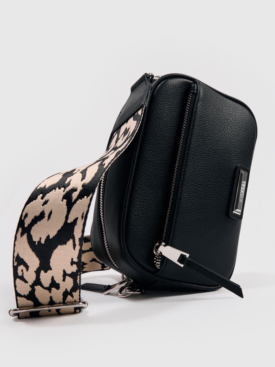 Torebka crossbody - czarny - MOHITO