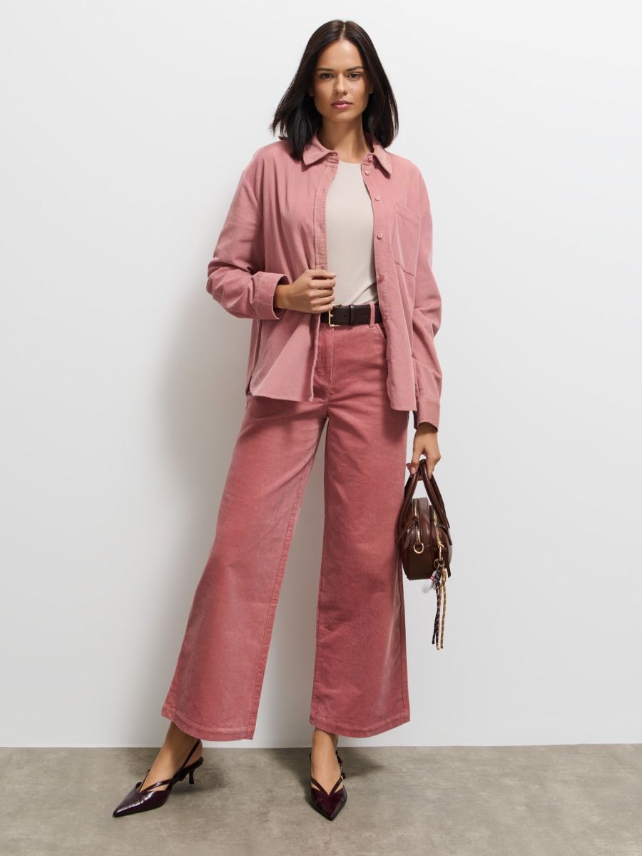 Sztruksowe spodnie - pastelowy różowy - MOHITO