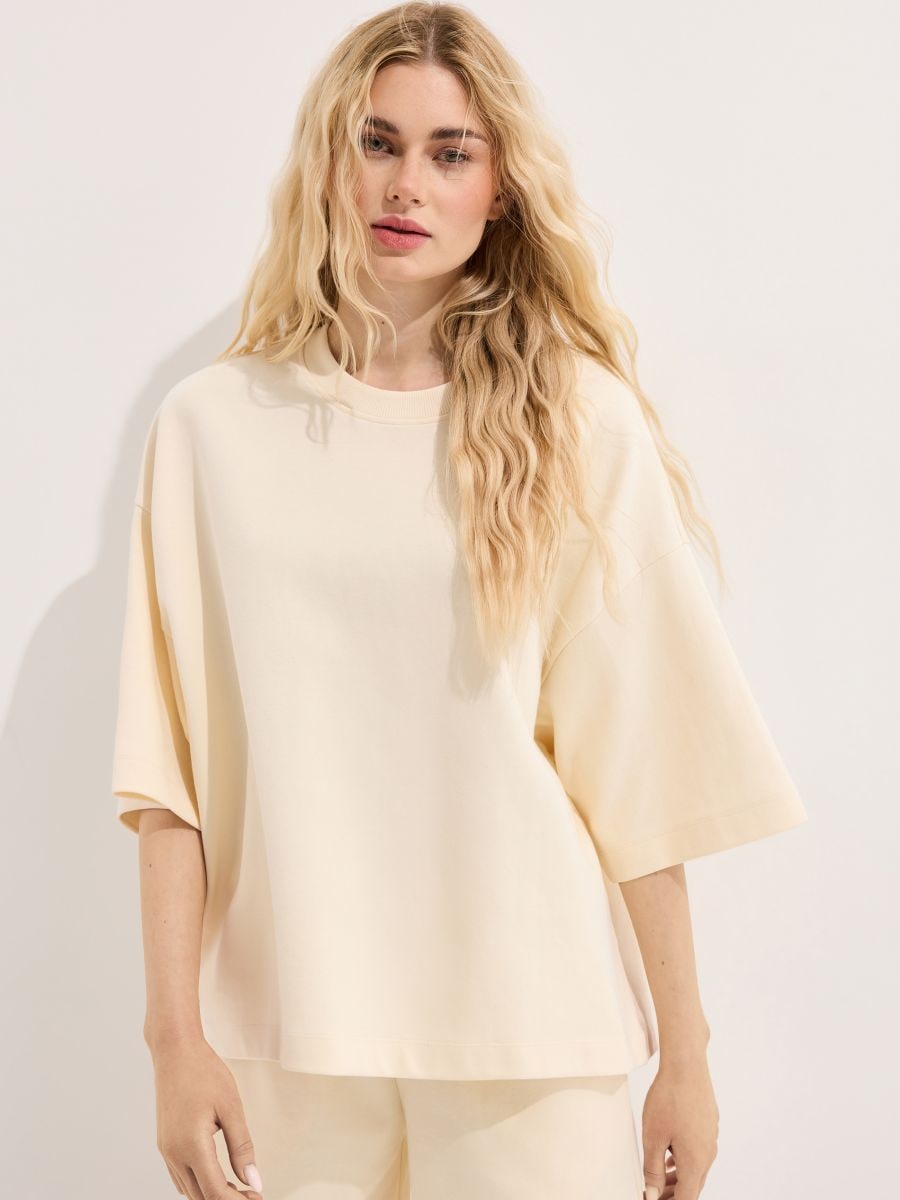 T-shirt oversize T-shirt oversize - kremowy - MOHITO