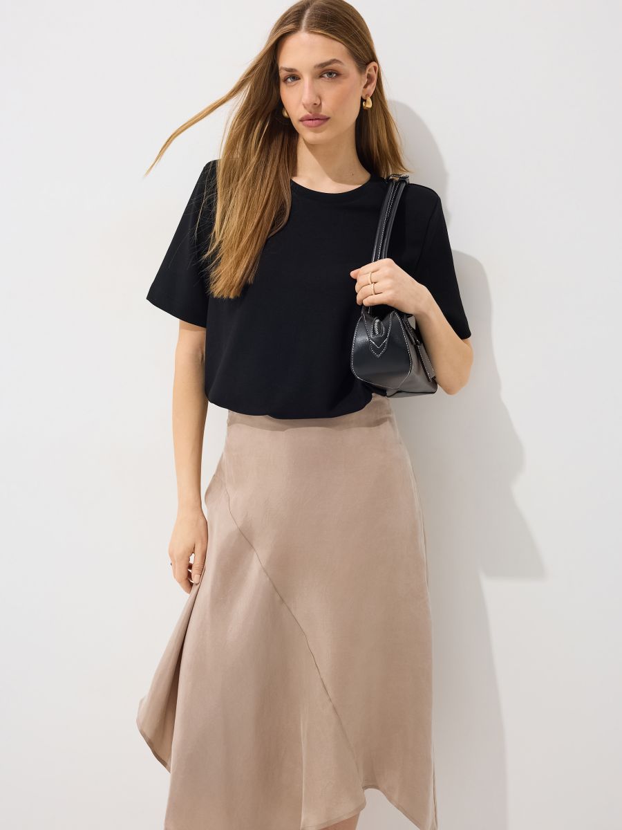 T-shirt poduszki na ramionach - czarny - MOHITO