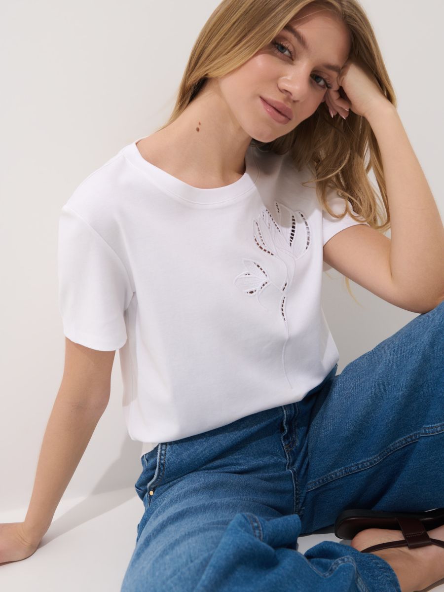 LADIES` T-SHIRT-image