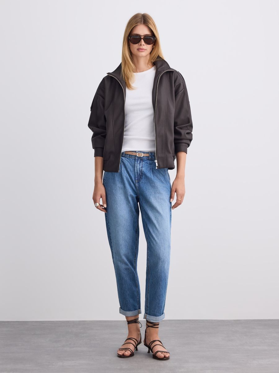 Jeansy chino slim z paskiem Jeansy chino slim z paskiem - niebieski - MOHITO