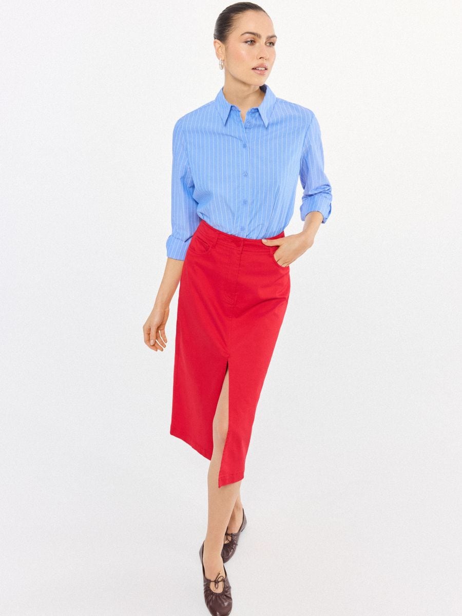 Spódnica midi z rozcięciem - czerwony - MOHITO