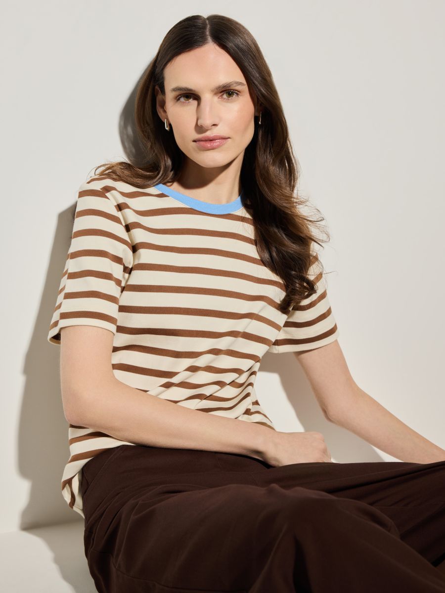 Бавовняна футболка