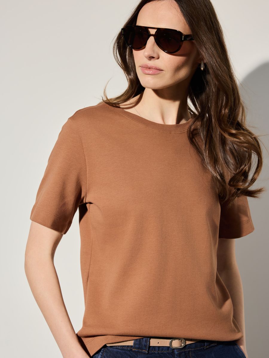 T-shirt z merceryzowanej bawełny T-shirt z merceryzowanej bawełny - brązowy - MOHITO