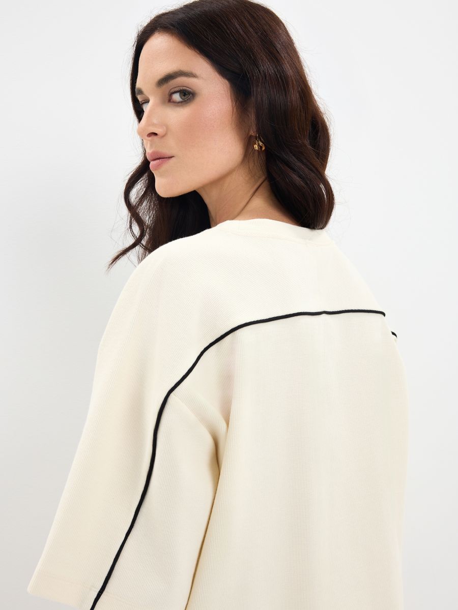 T-shirt oversize - beżowy - MOHITO