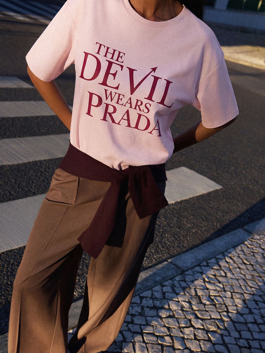 T-shirt z nadrukiem - pastelowy różowy - MOHITO