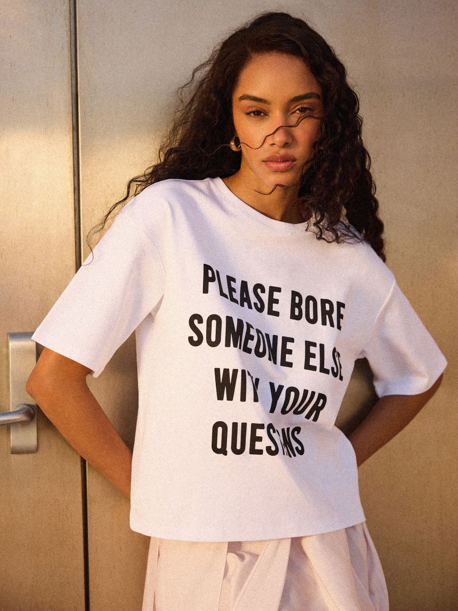 T-shirt z napisem - biały - MOHITO