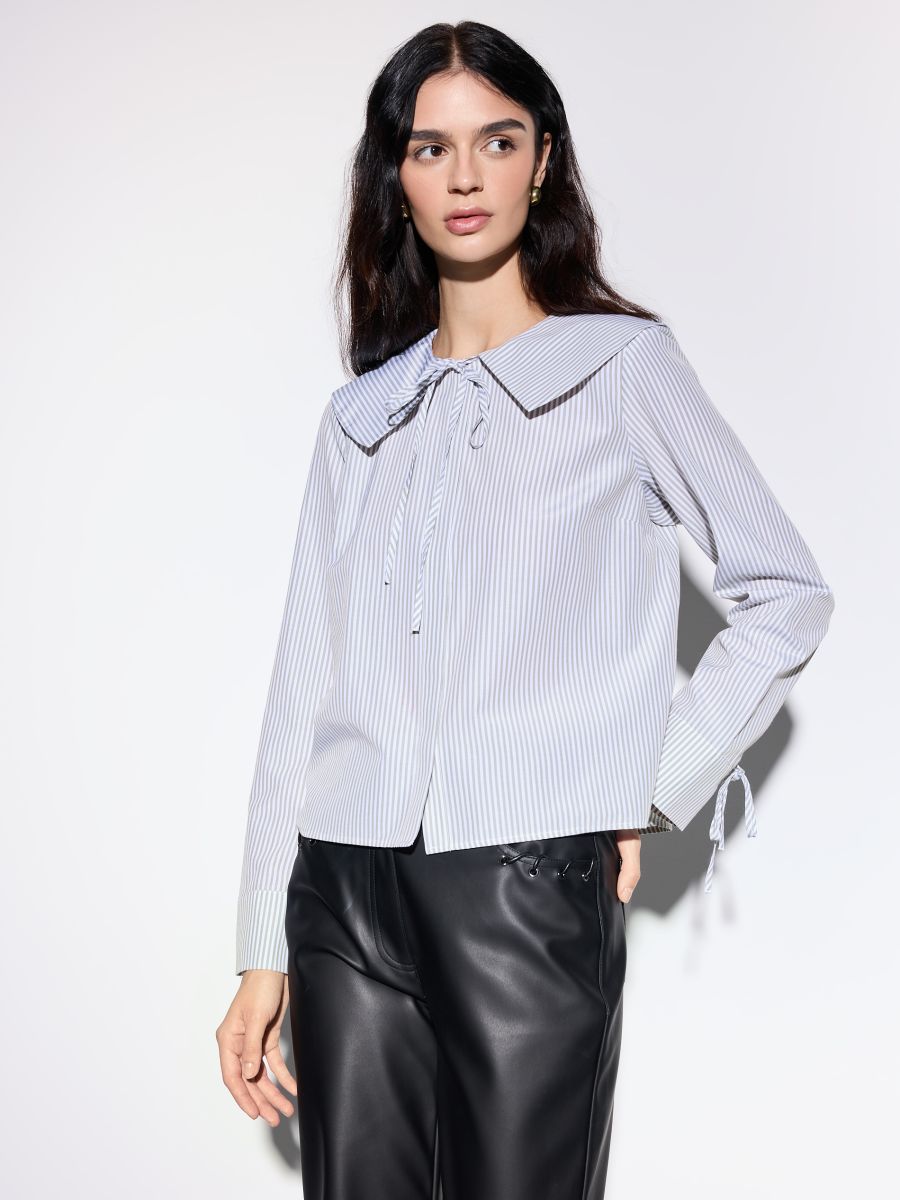 Bluzka z ozdobnym kołnierzem - zielony - MOHITO