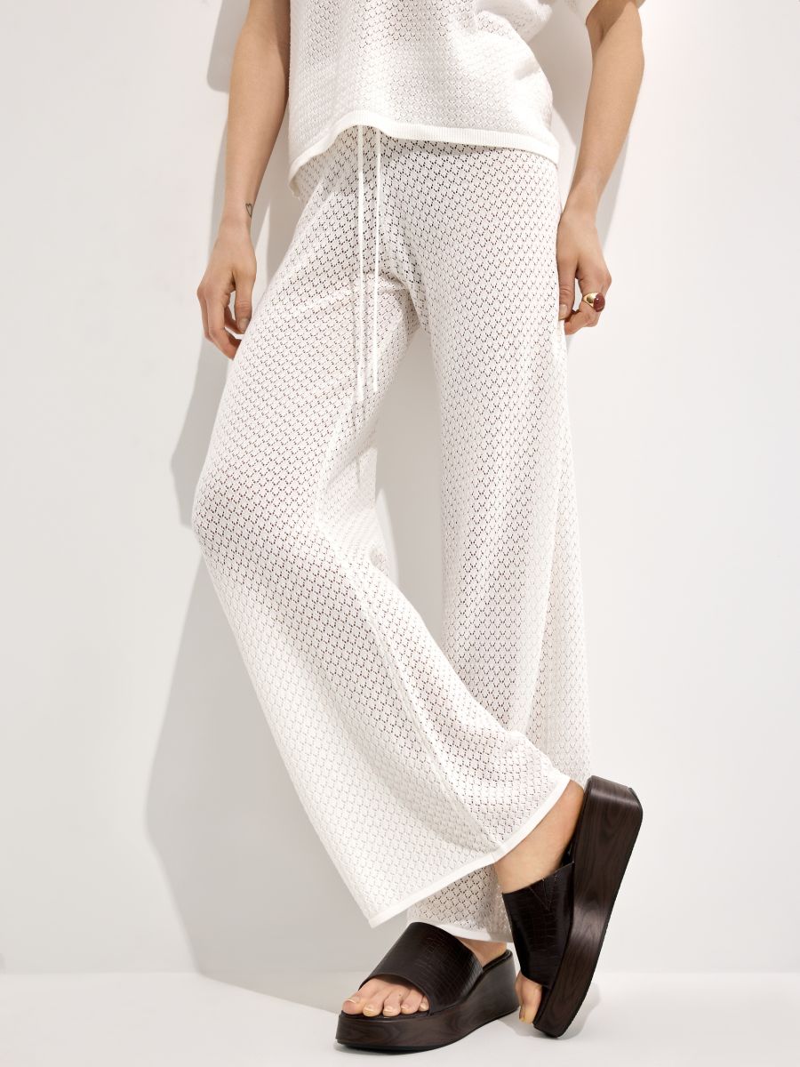 Klapki na platformie - brązowy - MOHITO