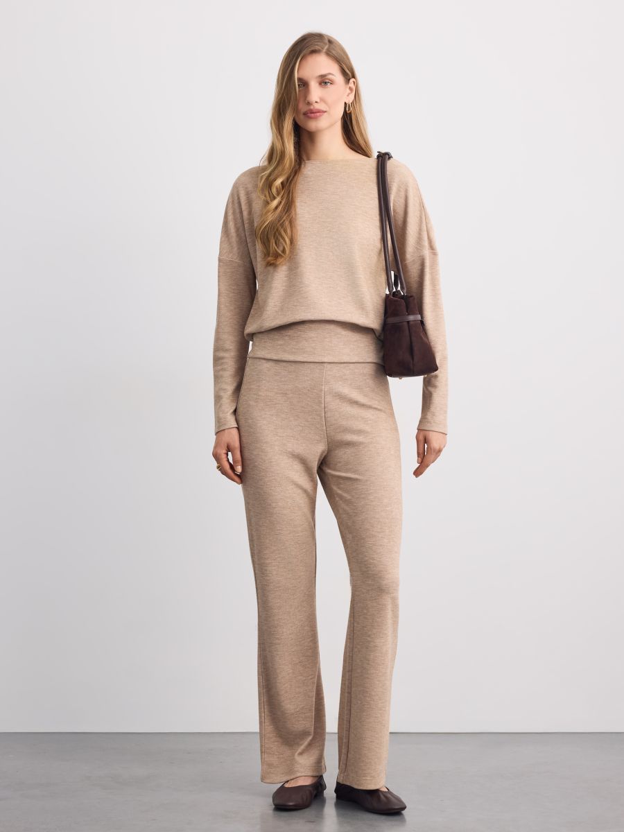 Pantaloni flare - Beige - MOHITO
