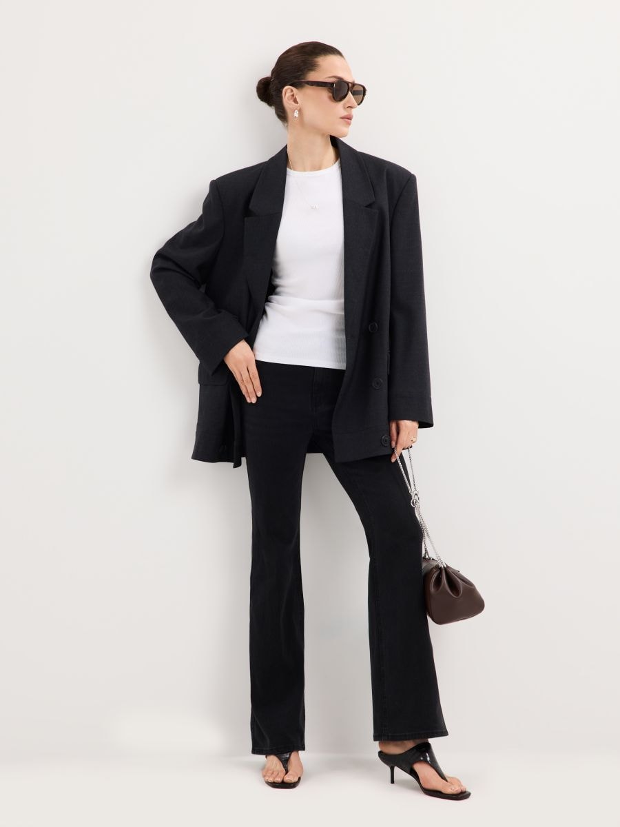 Jeansy flare Jeansy flare - czarny - MOHITO