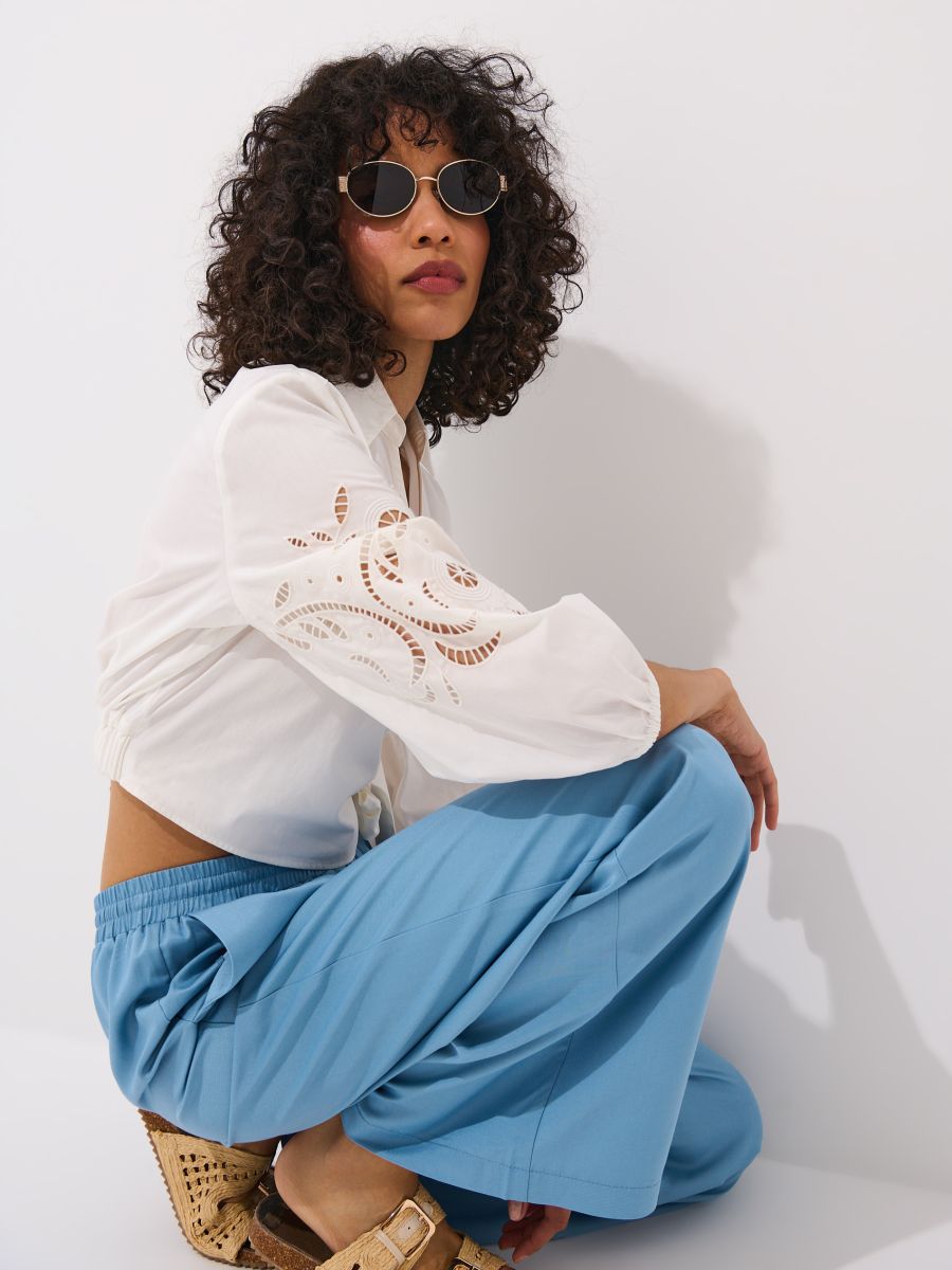 Spodnie z wiskozy Spodnie z wiskozy - błękitny - MOHITO