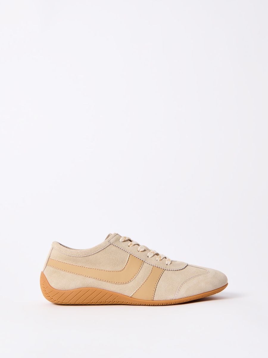 Skórzane sneakersy - beżowy - MOHITO