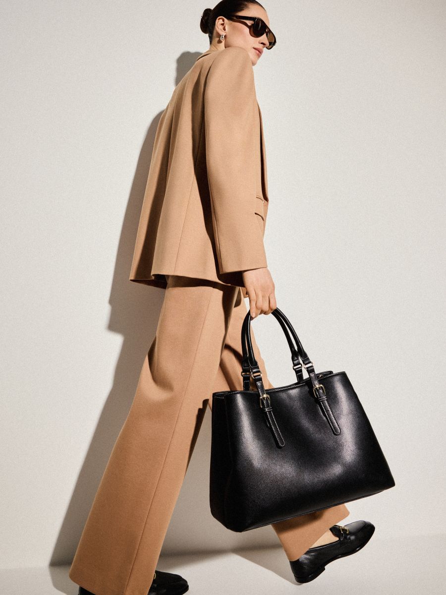 Torebka na ramię - czarny - MOHITO