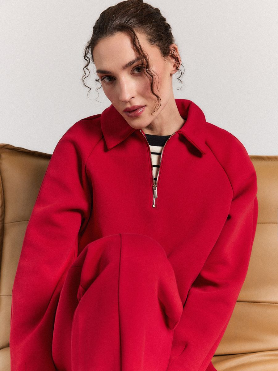 Bluza z kołnierzykiem - czerwony - MOHITO