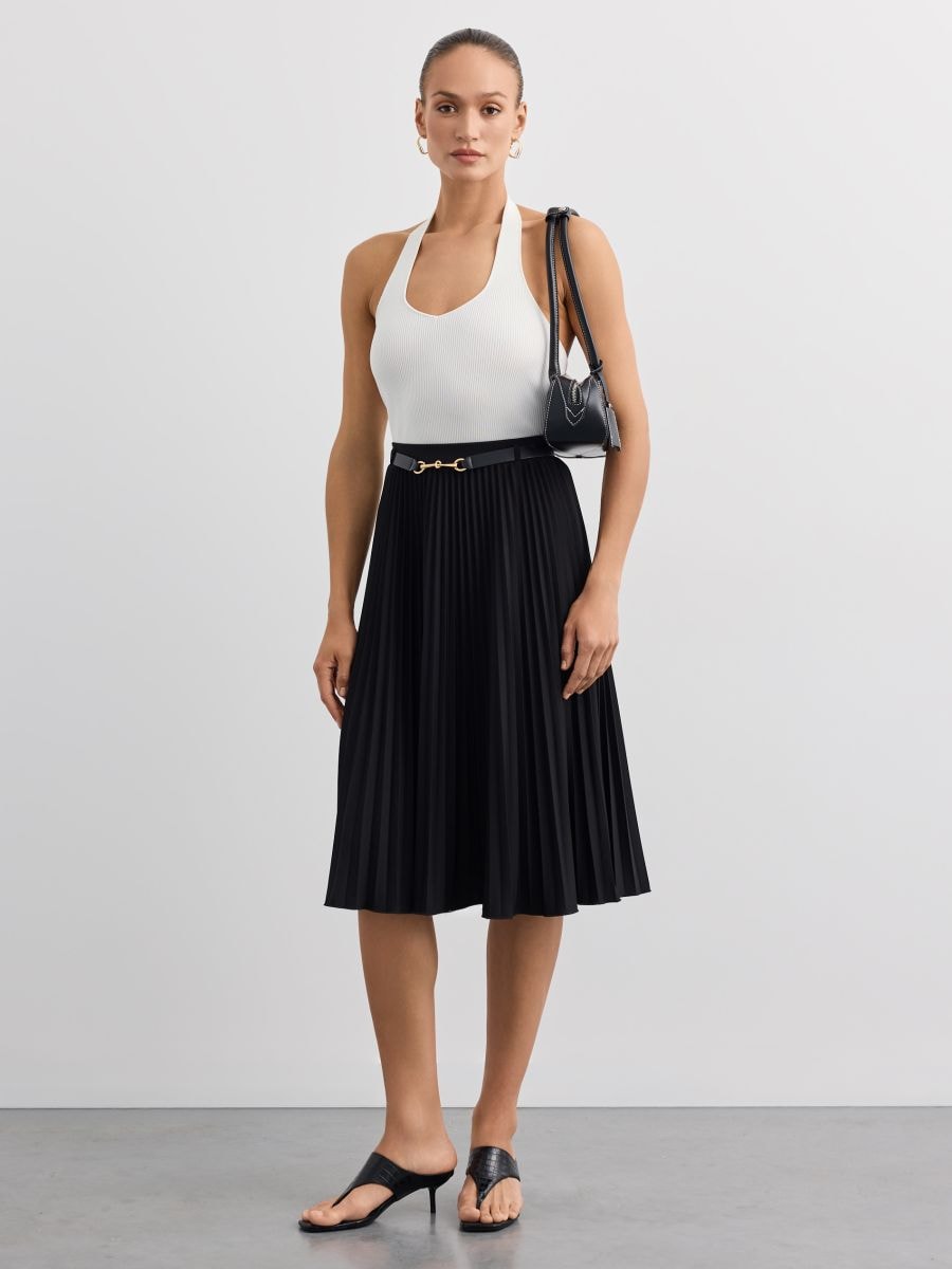 Fustă cu pliuri - Negru - MOHITO