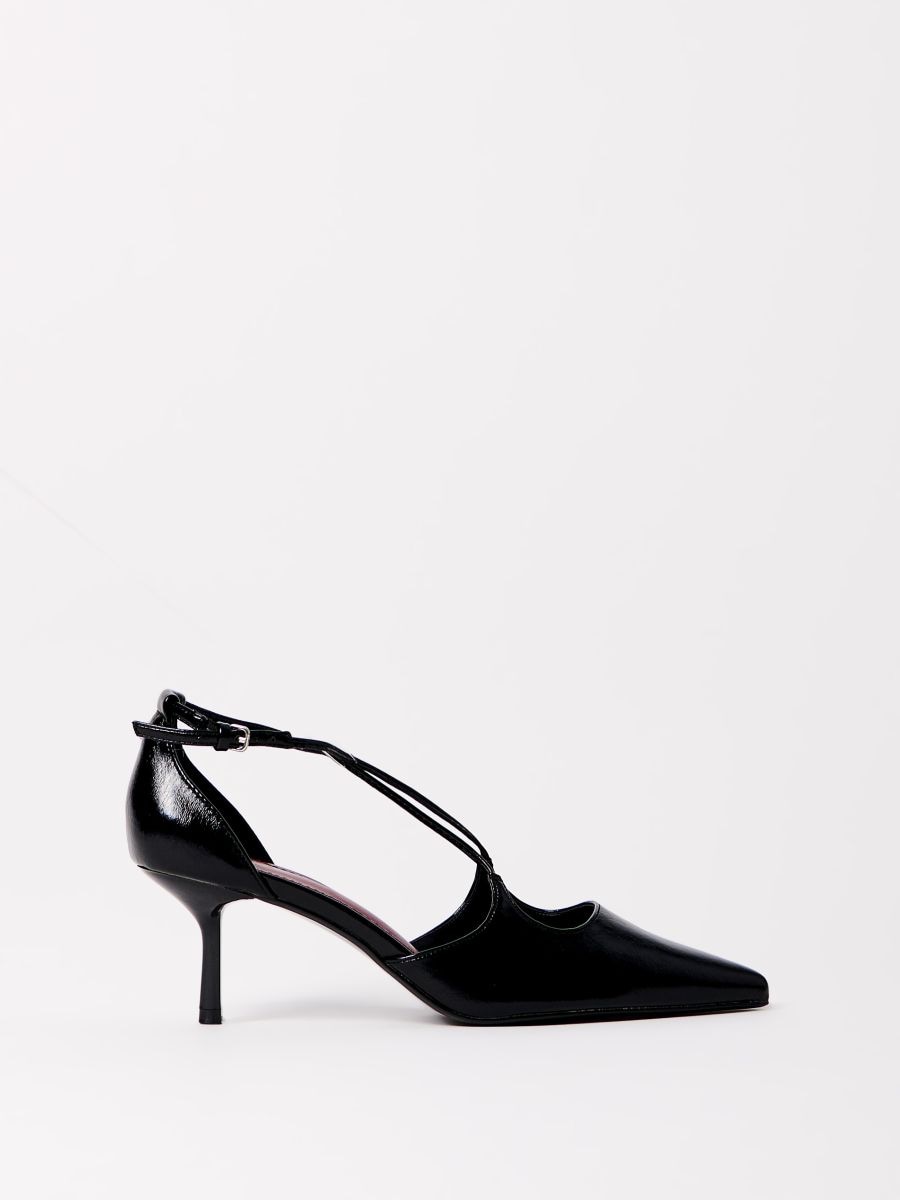 Czółenka Czółenka - czarny - MOHITO