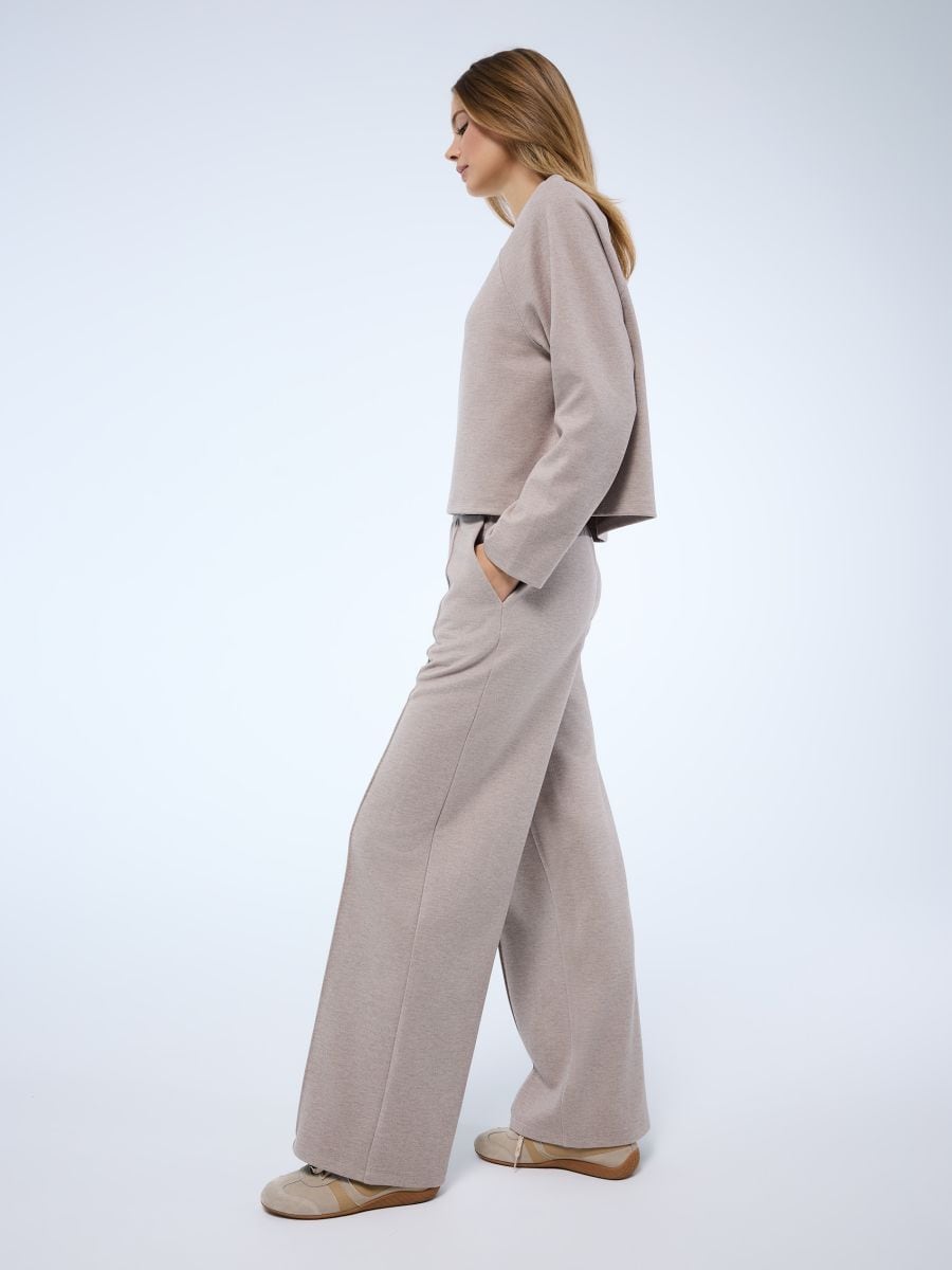 Spodnie dresowe - beżowy - MOHITO