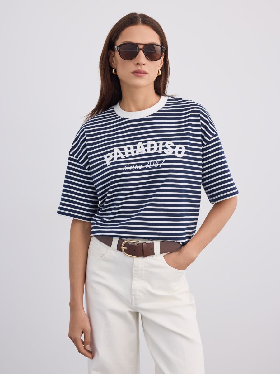 T-shirt z nadrukiem - granatowy - MOHITO