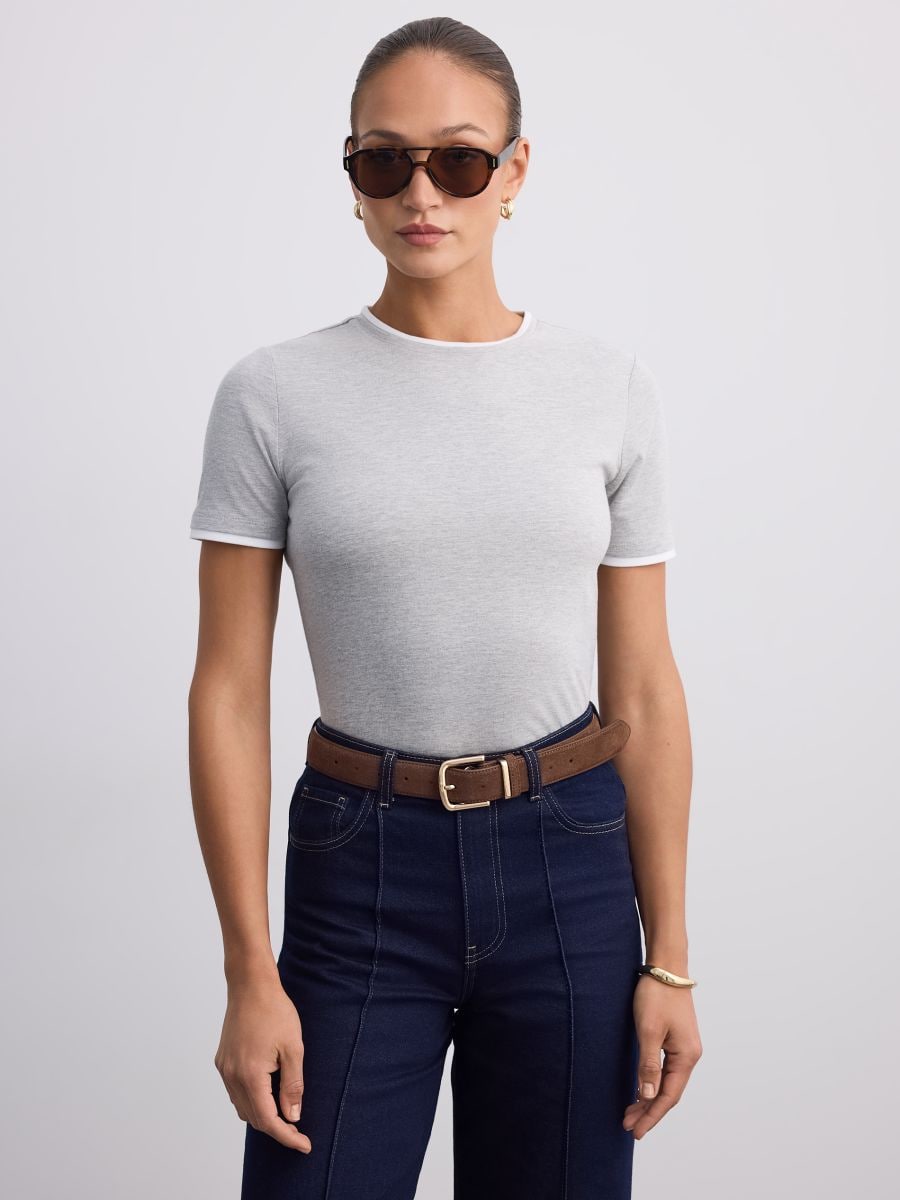 Dopasowany t-shirt Dopasowany t-shirt - szary - MOHITO